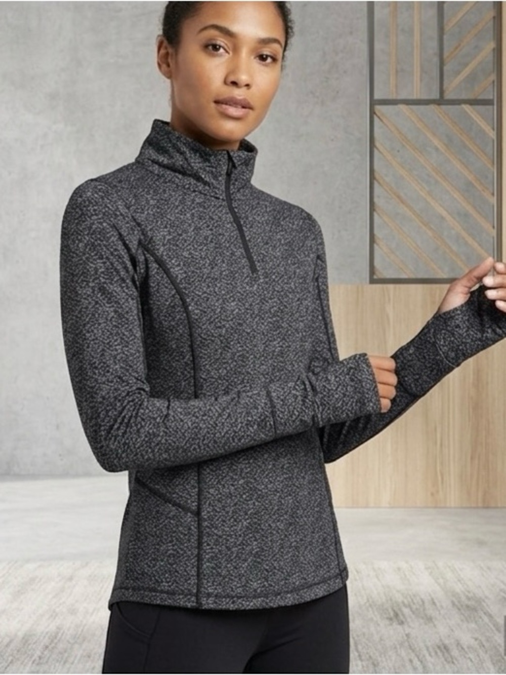 Mondetta Pull Over Jacket Black Quarter-Zip Thumb Holes Cuffs Turn to Mitts S